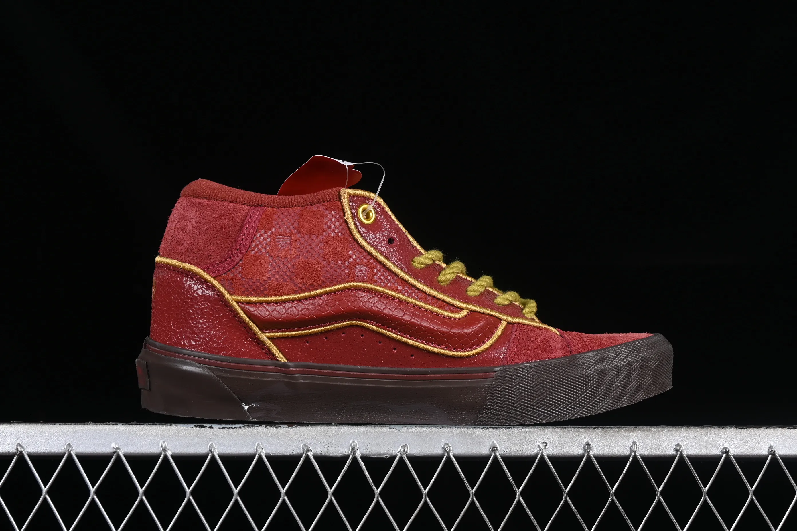 All categories Vans Vans series Vans Mid Vans Knu Mid Vans official Zodiac series-Year of the Dragon limited edition mid-top bread shoes VN000E56D38